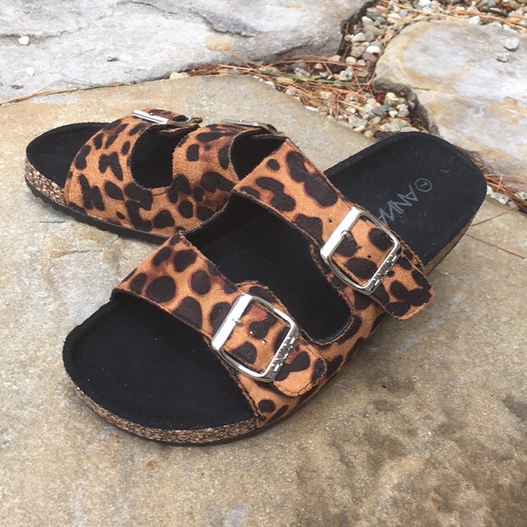 Leopard Print Flatform Sandal Slides - Picture 2 of 5